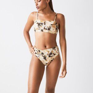 BCBGMAXAZRIA Women’s Vacation